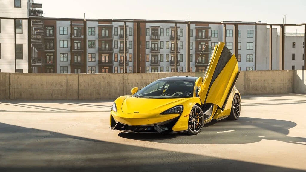 2018 McLaren 570S - Image 8 of 31