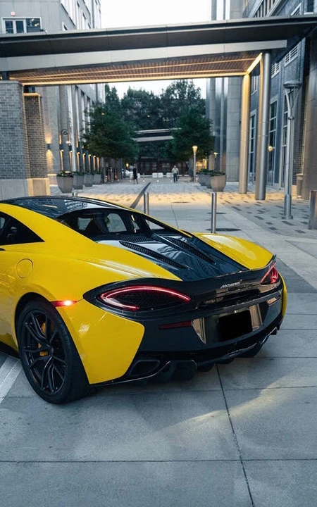 2018 McLaren 570S - Image 13 of 31