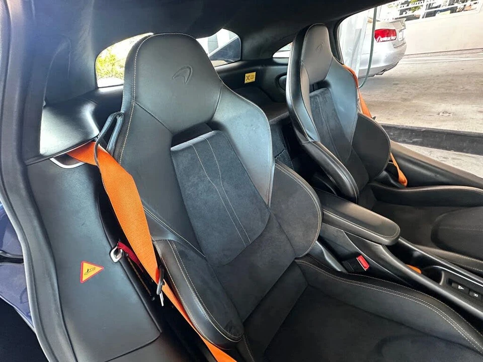 2018 McLaren 570S - Image 25 of 28