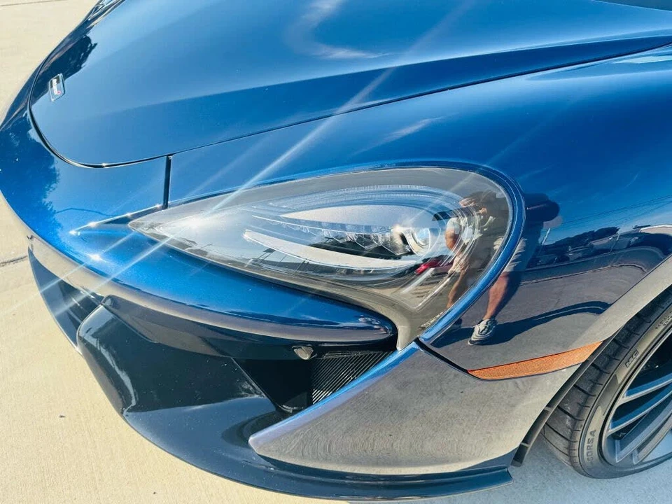 2018 McLaren 570S - Image 10 of 28