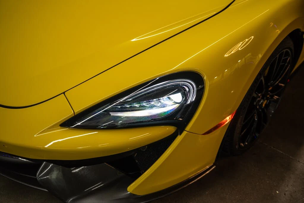 2018 McLaren 570S - Image 13 of 21