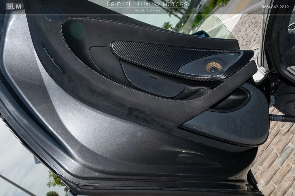 2018 McLaren 570S - Image 15 of 31