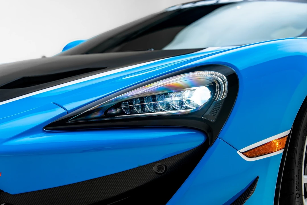 2018 McLaren 570S - Image 22 of 31