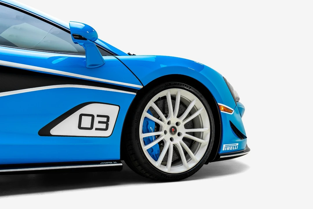2018 McLaren 570S - Image 15 of 31