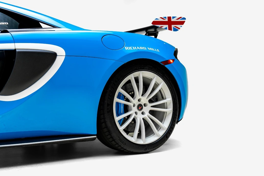 2018 McLaren 570S - Image 17 of 31