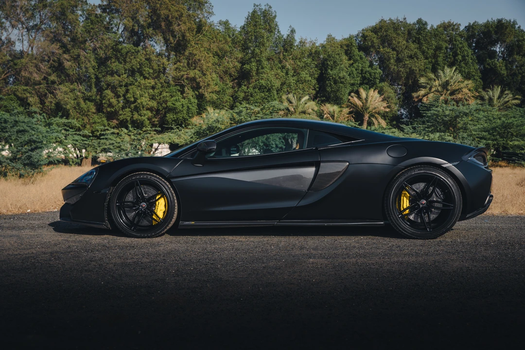 2018 McLaren 570S - Image 12 of 31
