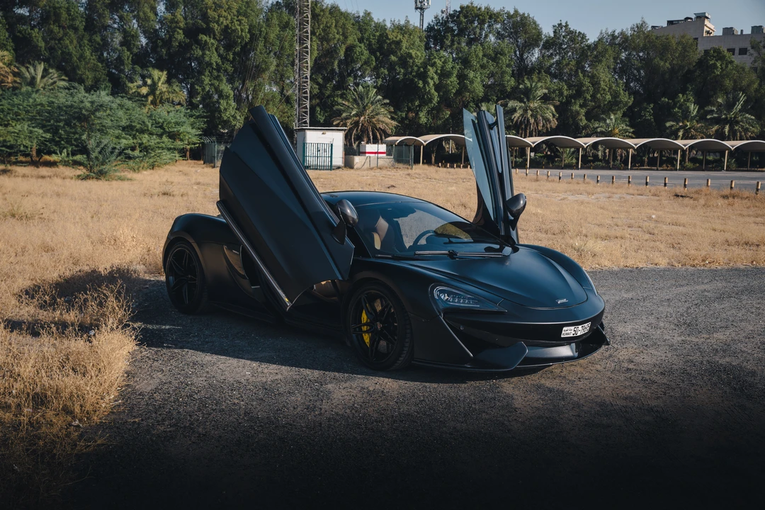 2018 McLaren 570S - Image 24 of 31