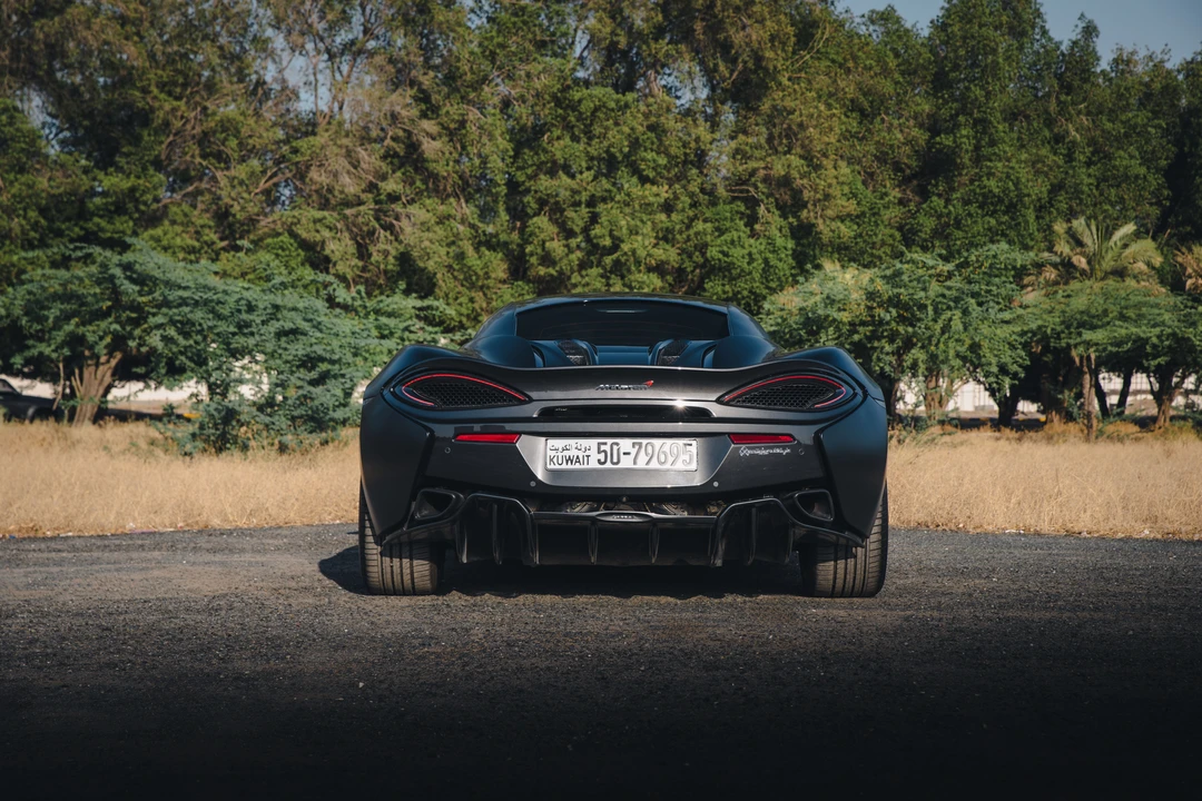 2018 McLaren 570S - Image 14 of 31
