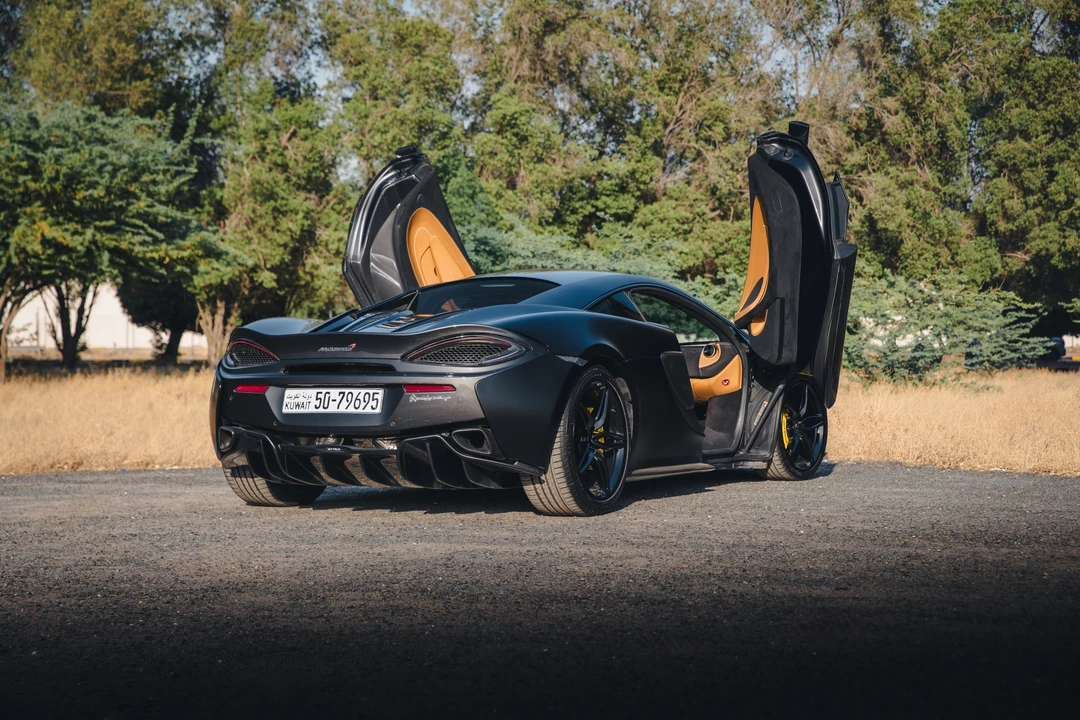 2018 McLaren 570S - Image 23 of 31