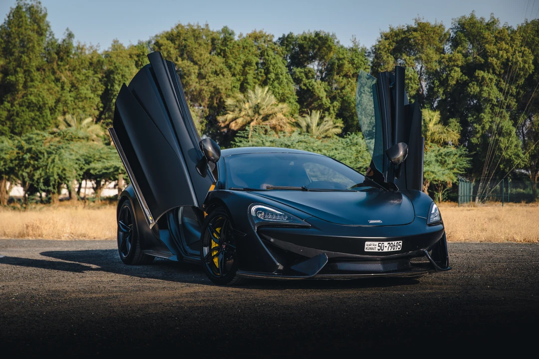 2018 McLaren 570S - Image 25 of 31