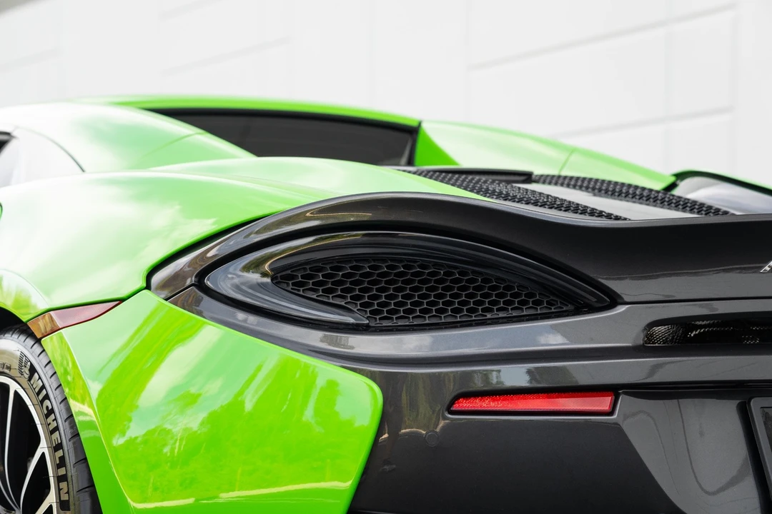 2018 McLaren 570S - Image 30 of 31