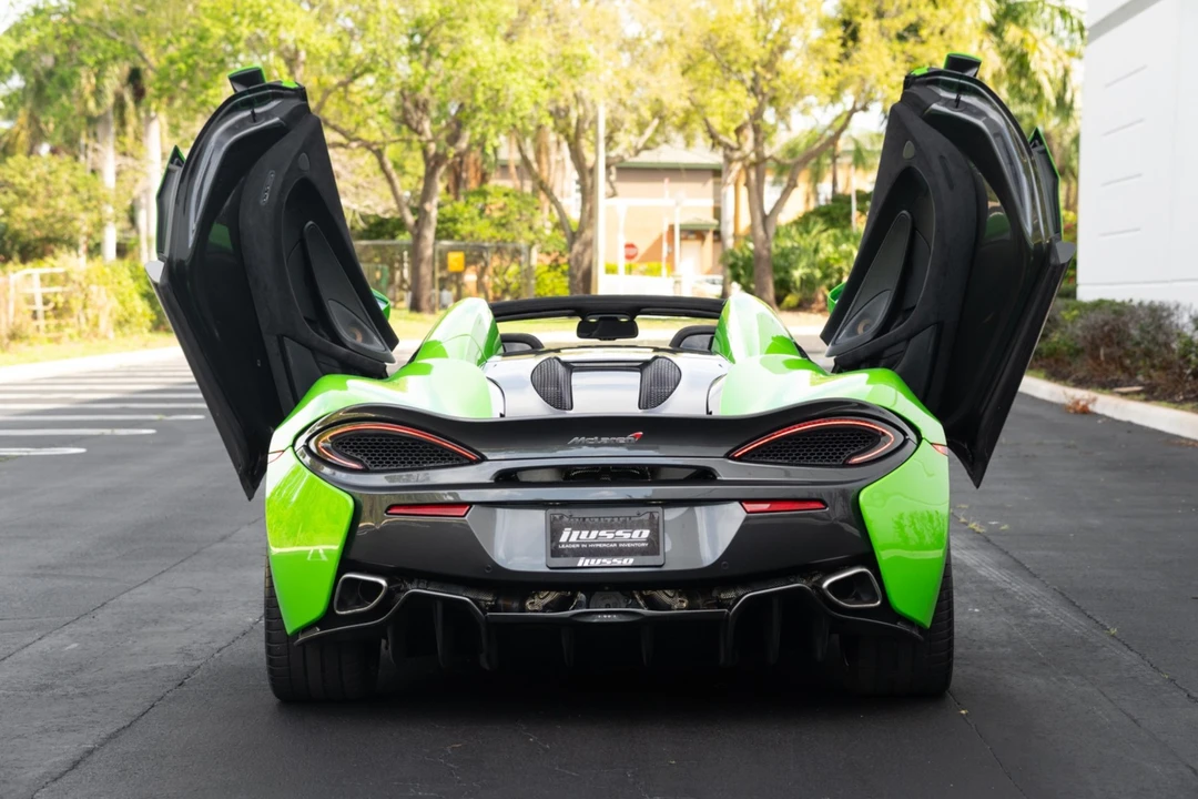 2018 McLaren 570S - Image 3 of 31