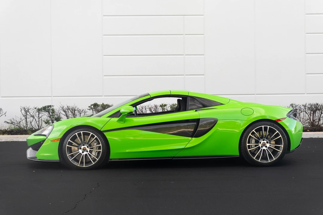 2018 McLaren 570S - Image 23 of 31