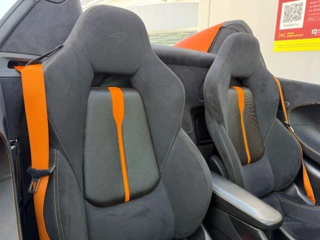 2018 McLaren 570S Spider - Image 17 of 21