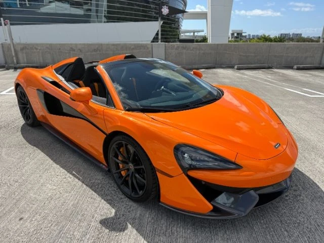 2018 McLaren 570S Spider - Image 10 of 21