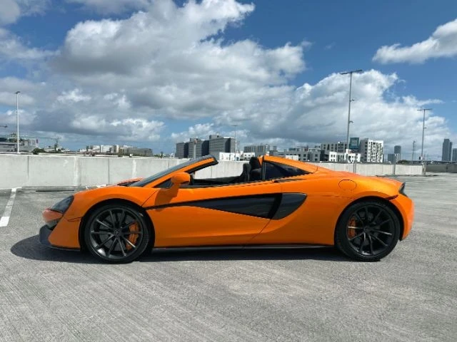 2018 McLaren 570S Spider - Image 2 of 21