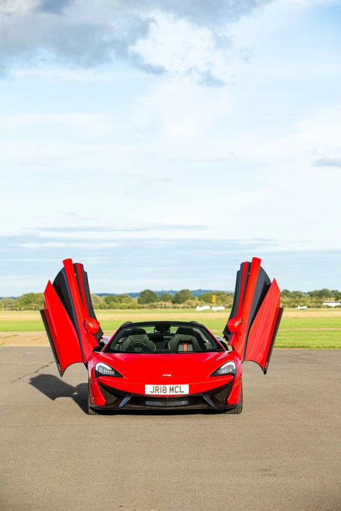 2018 McLaren 570S Spider - Image 6 of 25