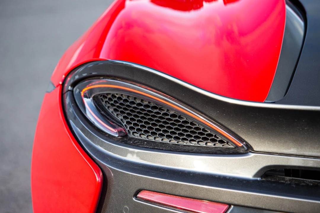 2018 McLaren 570S Spider - Image 25 of 25