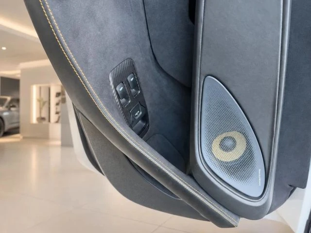 2018 McLaren 570S Spider - Image 21 of 25