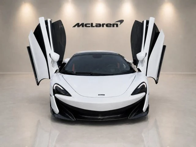 2018 McLaren 570S Spider - Image 14 of 25