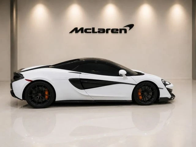 2018 McLaren 570S Spider - Image 4 of 25