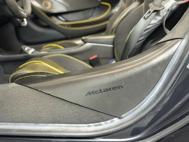 2018 McLaren 570S Spider - Image 17 of 26