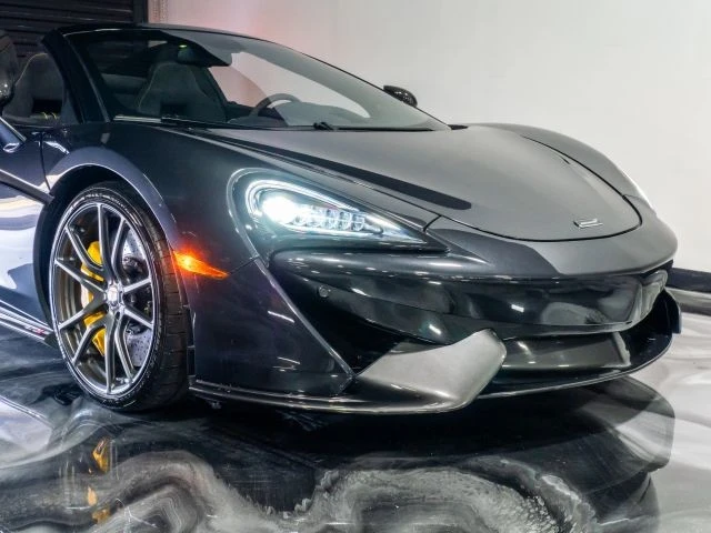 2018 McLaren 570S Spider - Image 4 of 21