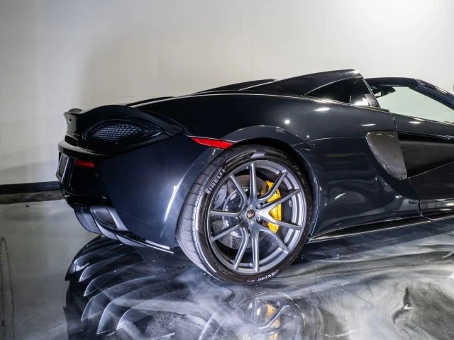 2018 McLaren 570S Spider - Image 9 of 21