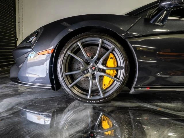 2018 McLaren 570S Spider - Image 17 of 21