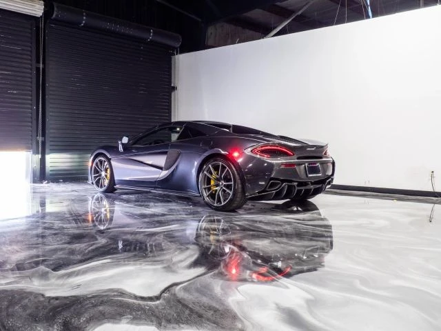 2018 McLaren 570S Spider - Image 13 of 21