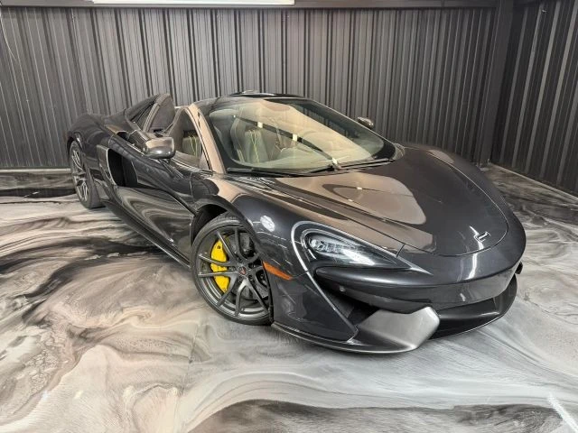 2018 McLaren 570S Spider - Image 10 of 26