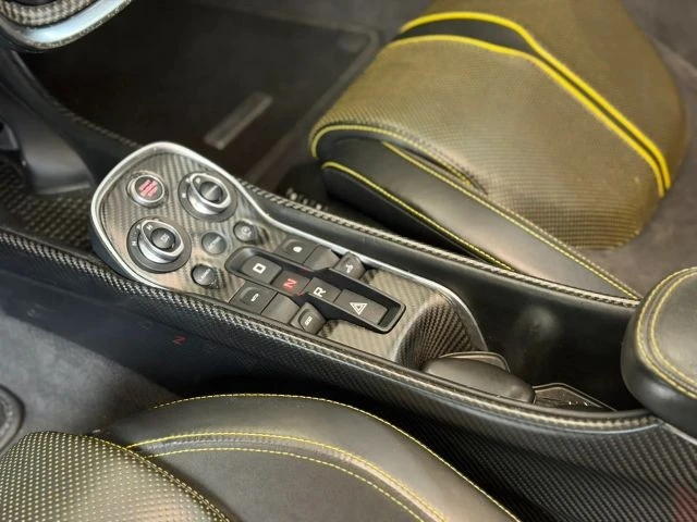 2018 McLaren 570S Spider - Image 21 of 26