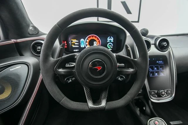 2018 McLaren 570S Spider - Image 19 of 31