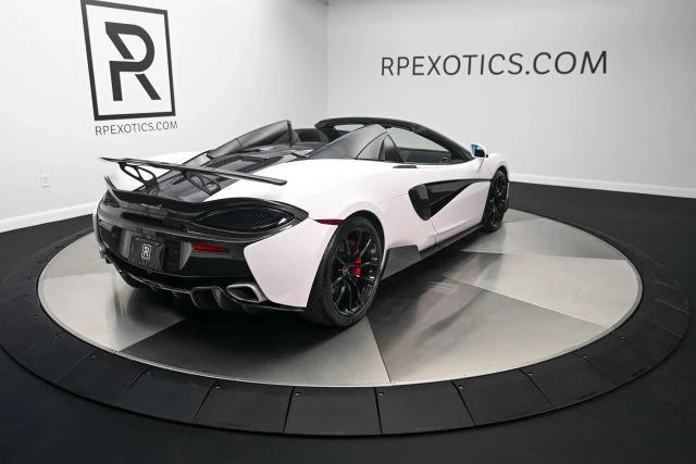 2018 McLaren 570S Spider - Image 10 of 31