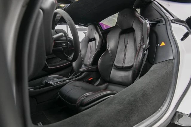 2018 McLaren 570S Spider - Image 3 of 31