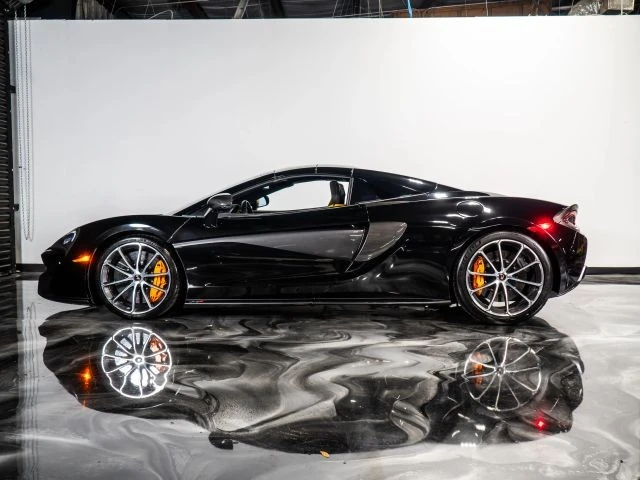 2018 McLaren 570S Spider - Image 18 of 21