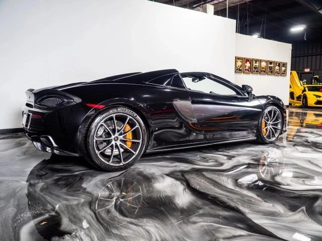 2018 McLaren 570S Spider - Image 10 of 21