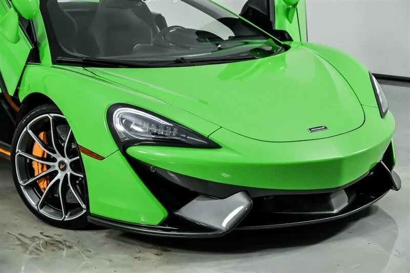 2018 McLaren 570S Spider - Image 3 of 12
