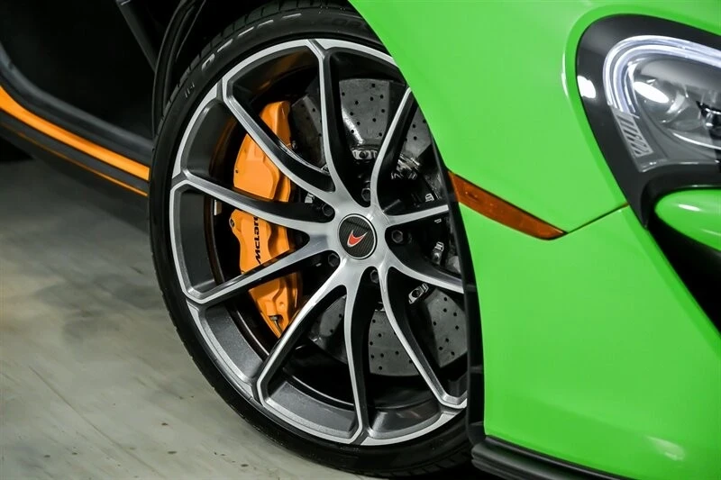 2018 McLaren 570S Spider - Image 4 of 12
