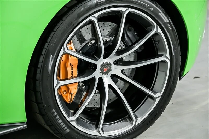 2018 McLaren 570S Spider - Image 19 of 21