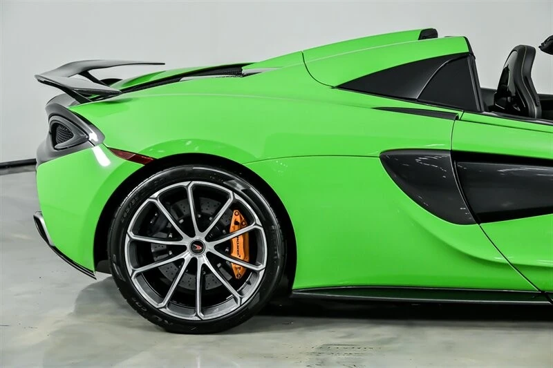 2018 McLaren 570S Spider - Image 13 of 21