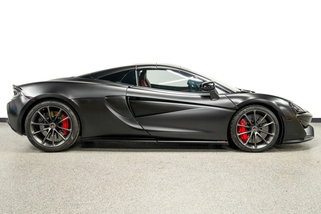 2018 McLaren 570S Spider - Image 15 of 21
