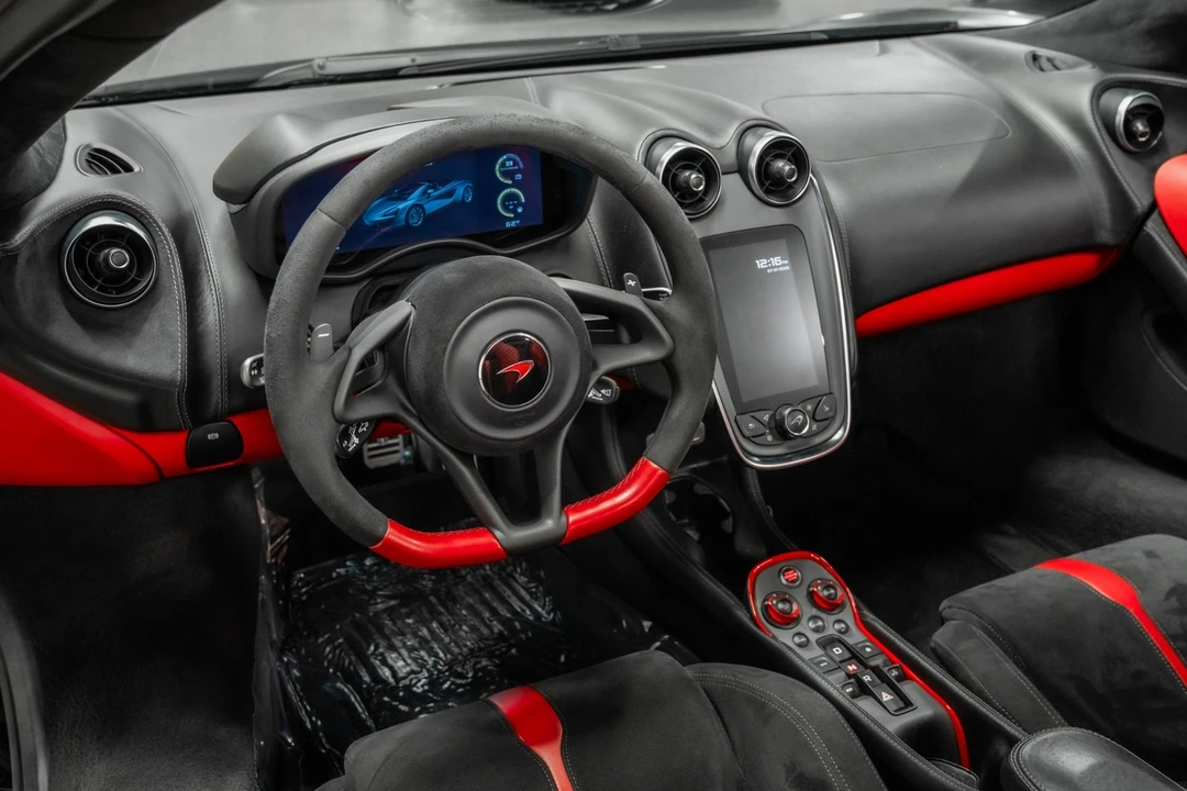 2018 McLaren 570S Spider - Image 11 of 21