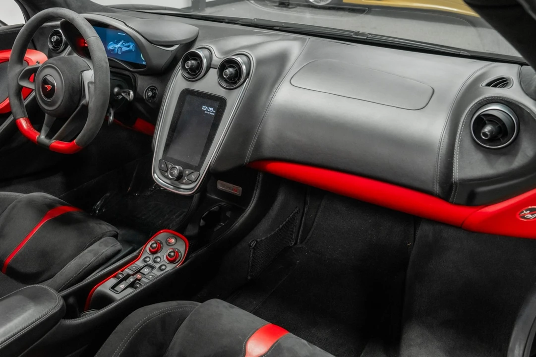2018 McLaren 570S Spider - Image 12 of 21