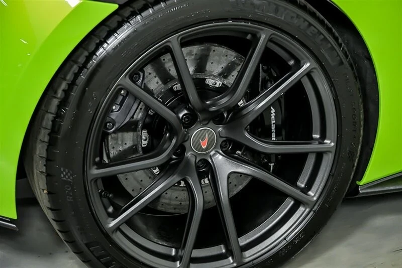 2018 McLaren 570S Spider - Image 16 of 21