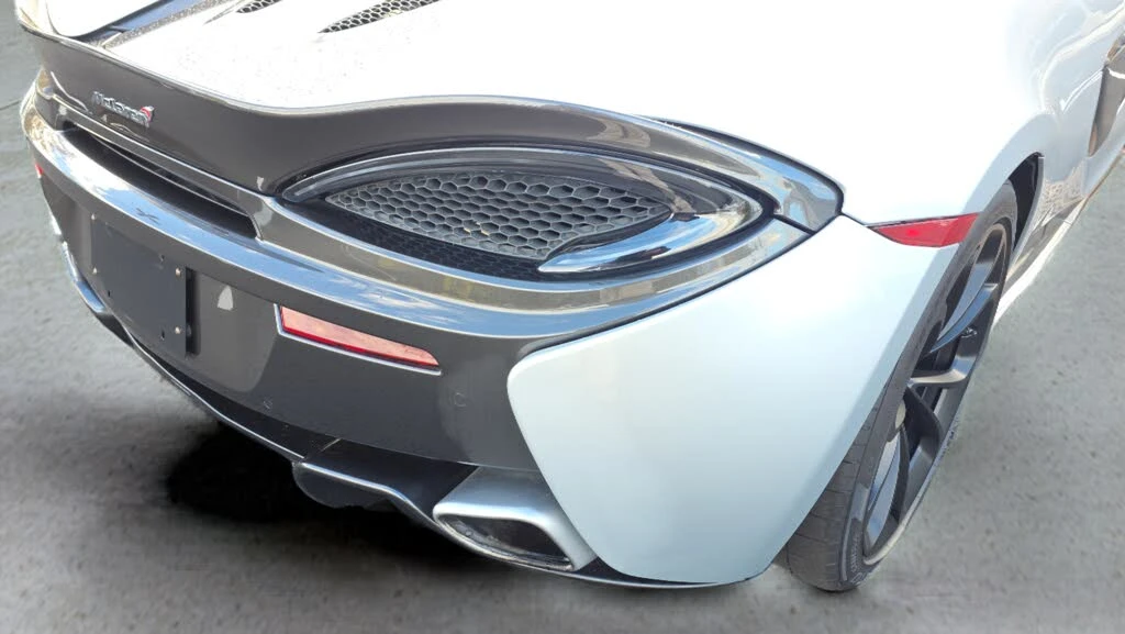 2018 McLaren 570S - Image 11 of 31