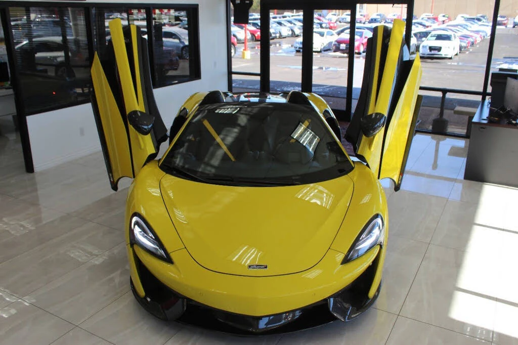 2018 McLaren 570S Spider - Image 5 of 26
