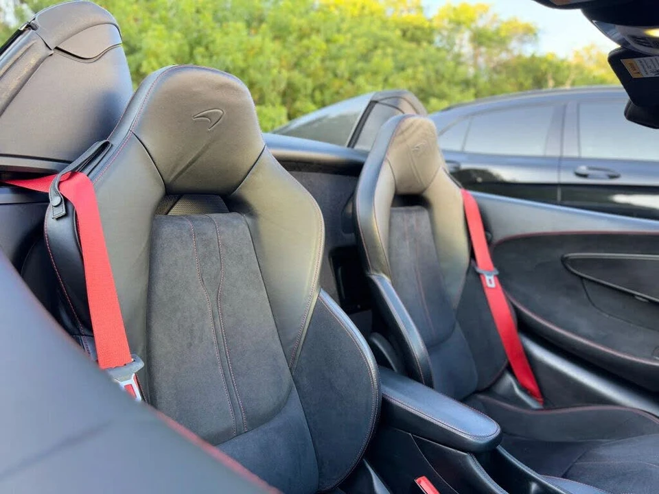 2018 McLaren 570S Spider - Image 17 of 21