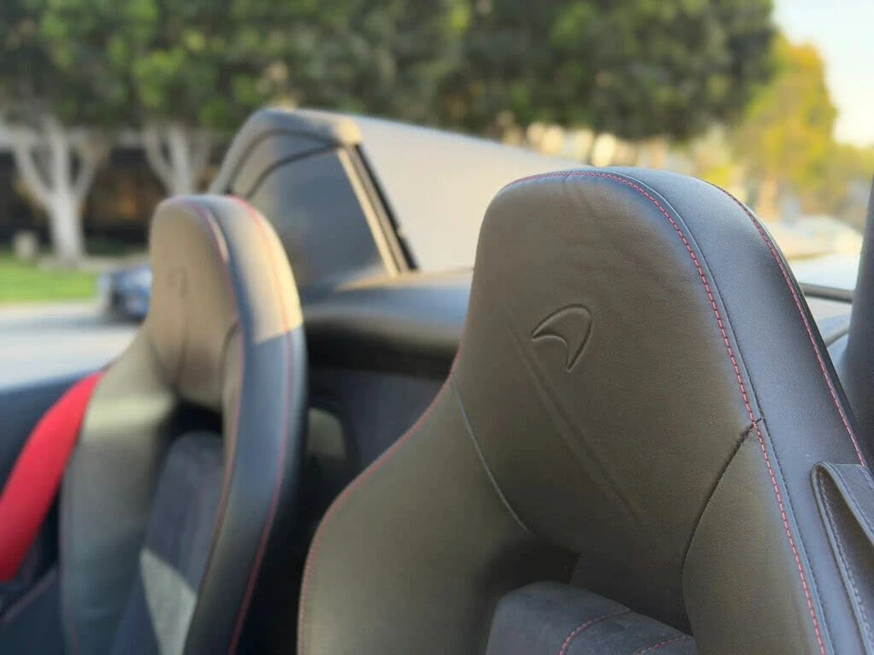2018 McLaren 570S Spider - Image 9 of 21