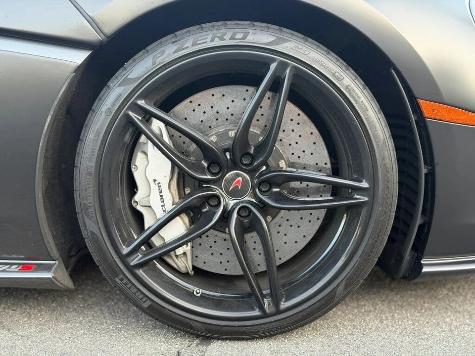 2018 McLaren 570S Spider - Image 11 of 21